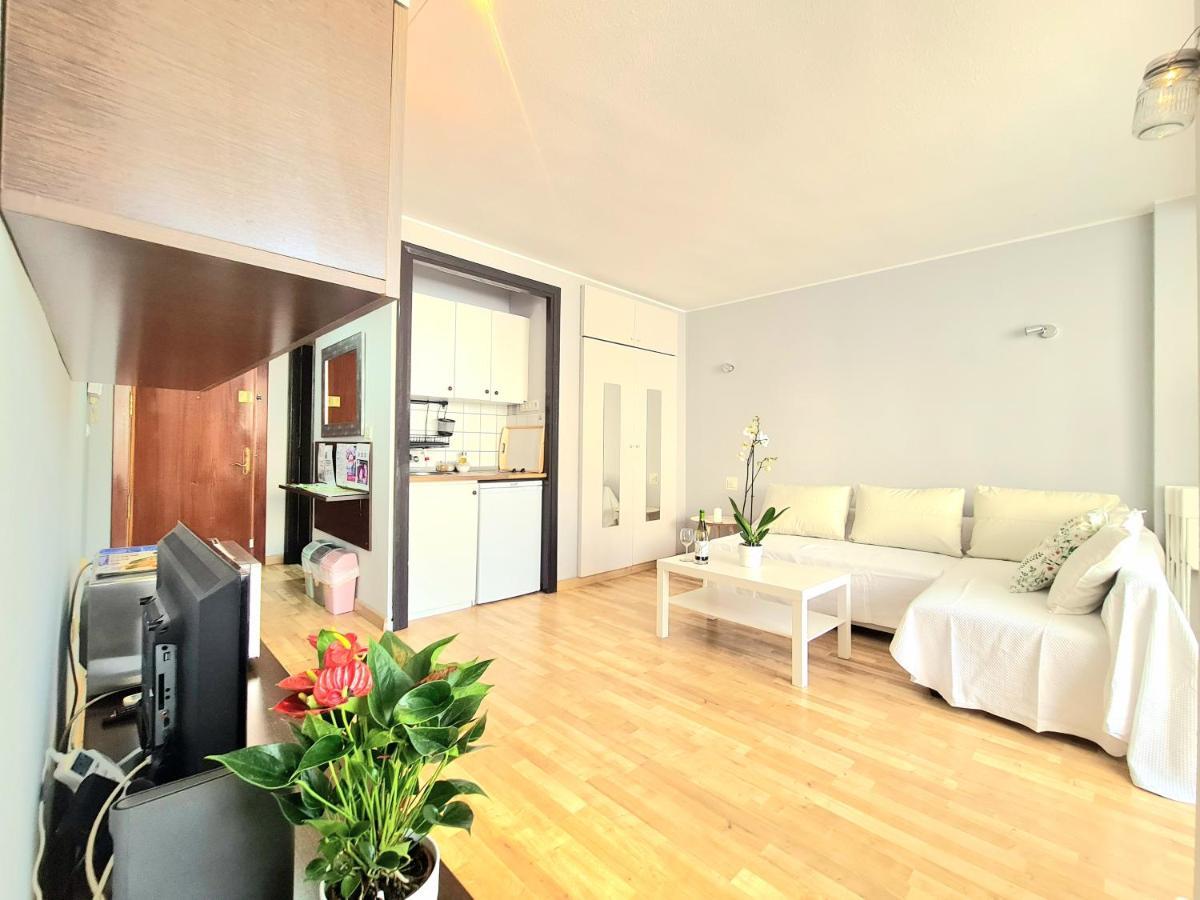 Aa Guest - El Mono De Torre Del Mar Eco Apartment Екстериор снимка