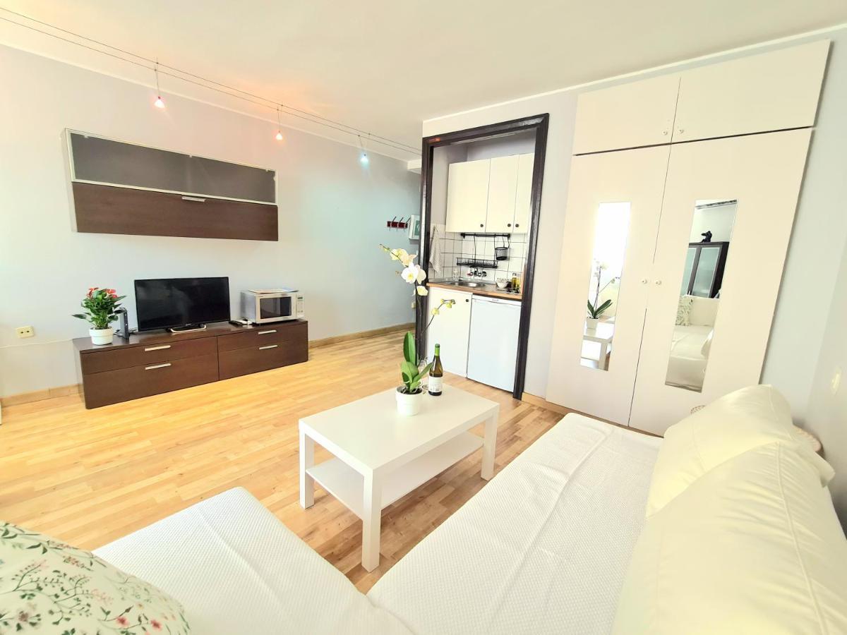 Aa Guest - El Mono De Torre Del Mar Eco Apartment Екстериор снимка
