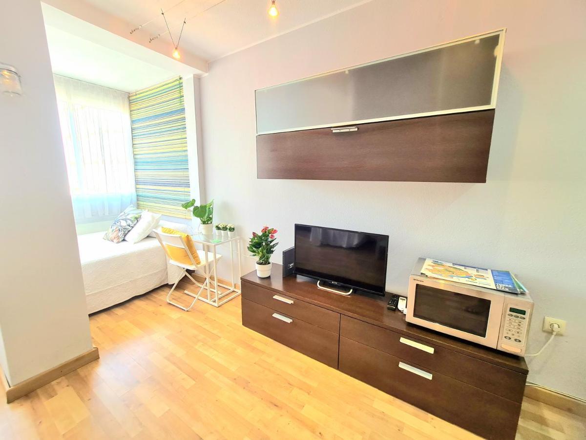 Aa Guest - El Mono De Torre Del Mar Eco Apartment Екстериор снимка
